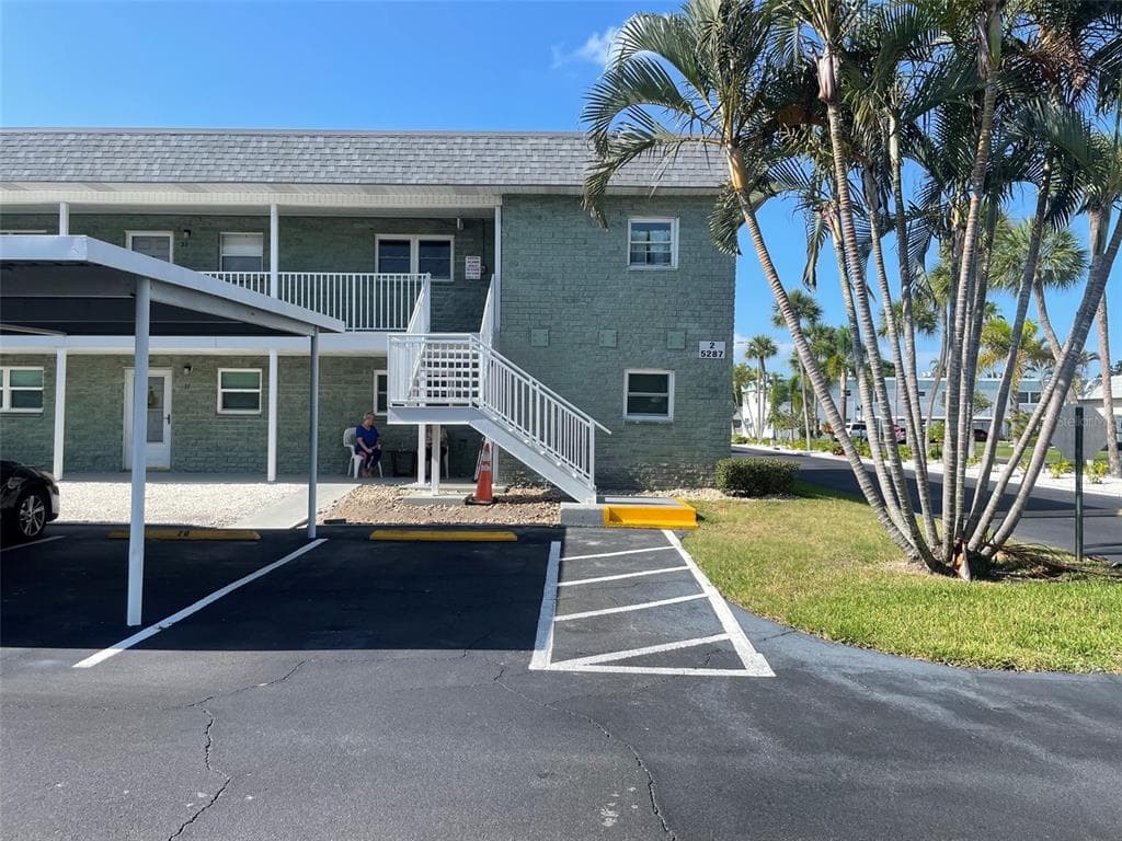 5287 81ST STREET N # 12, ST PETERSBURG, FL 33709