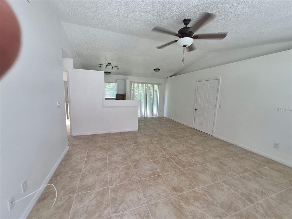13678 SE 55TH AVENUE, SUMMERFIELD, FL 34491 — zdjęcie 5