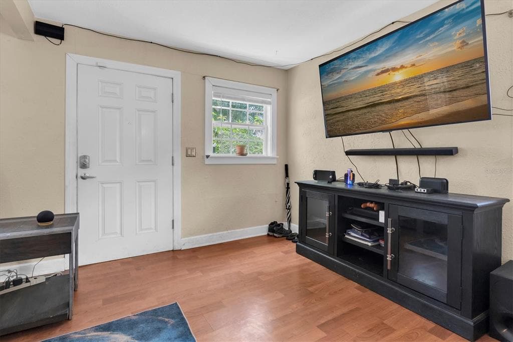 3443 21ST STREET N, ST PETERSBURG, FL 33713 — zdjęcie 3