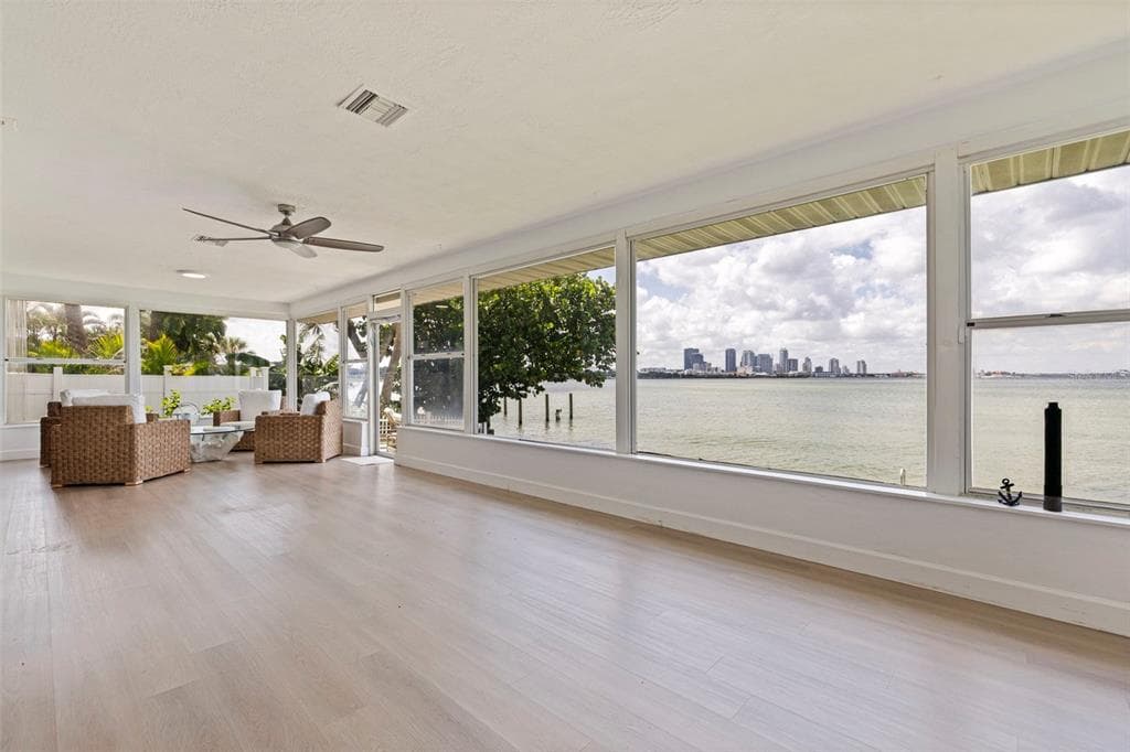 501 22ND AVENUE SE, ST PETERSBURG, FL 33705 — zdjęcie 4