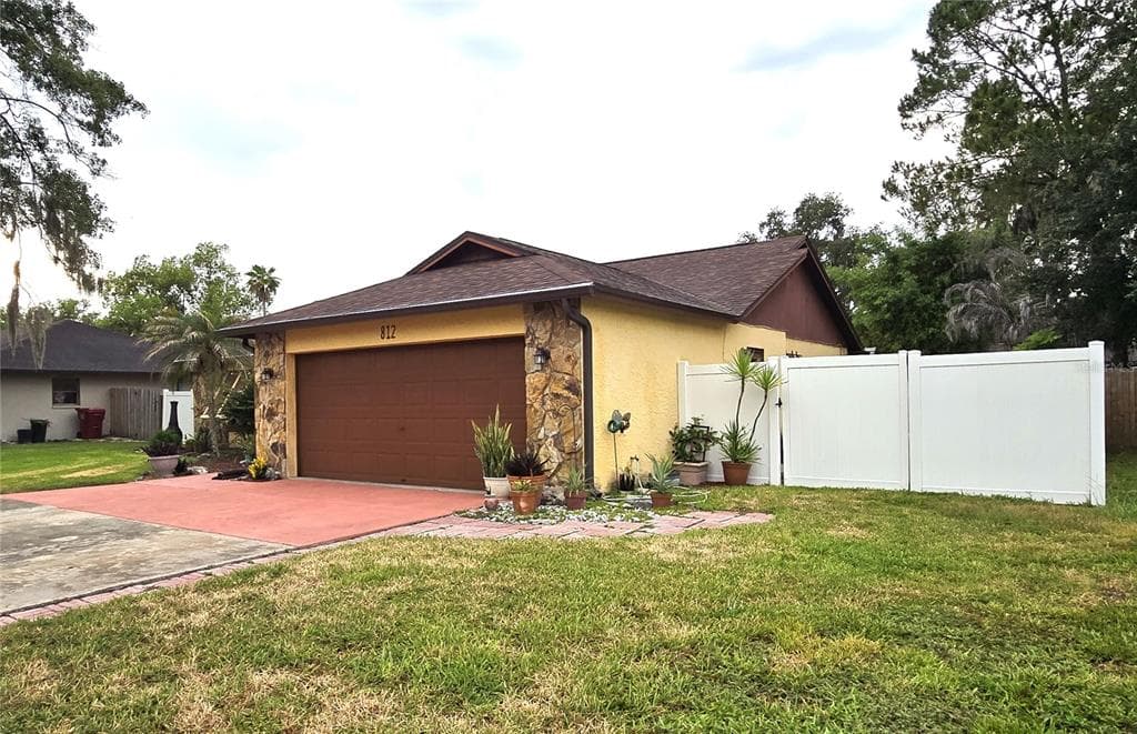 812 SANDALWOOD DRIVE, PLANT CITY, FL 33563 — zdjęcie 3