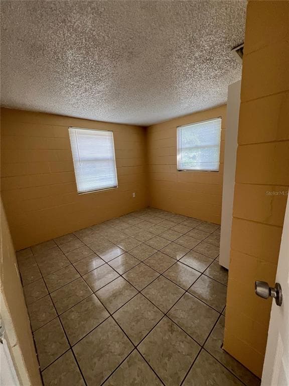 3007 14TH ST E, BRADENTON, FL 34208 — zdjęcie 2
