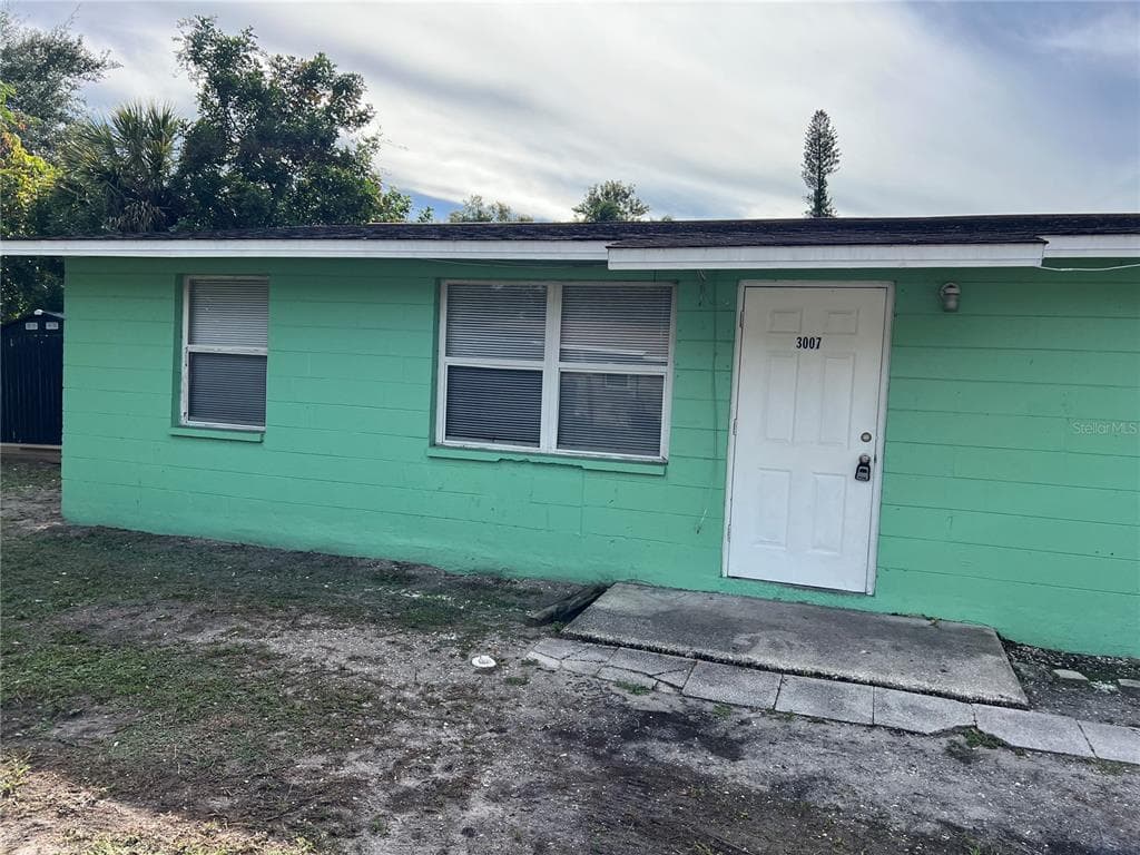 3007 14TH ST E, BRADENTON, FL 34208