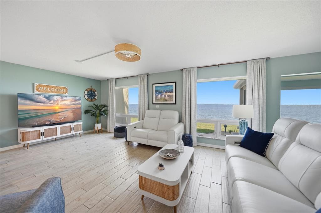1 COLONY POINT DRIVE # A10, PUNTA GORDA, FL 33950 — zdjęcie 5