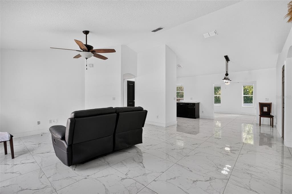 1865 15TH STREET, ORANGE CITY, FL 32763 — zdjęcie 3