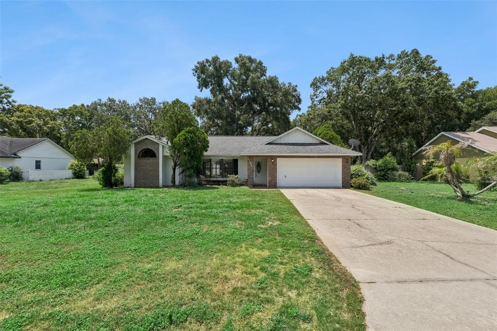 4160 WOOD DRIVE, MOUNT DORA, FL 32757