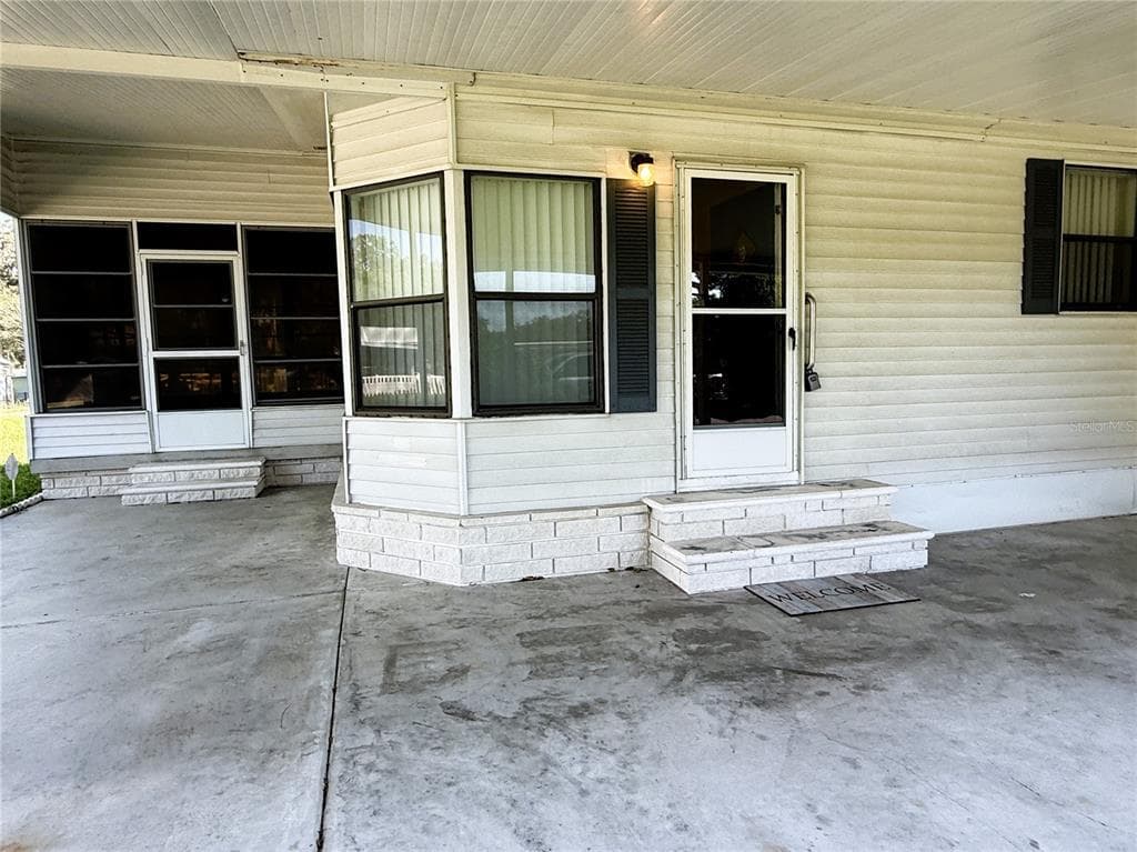 4550 CHARTER STREET, ZEPHYRHILLS, FL 33542 — zdjęcie 2