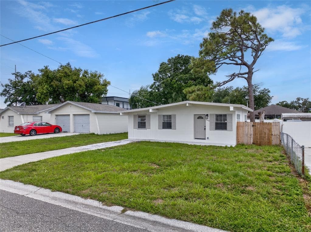 7508 N THATCHER AVENUE, TAMPA, FL 33614 — zdjęcie 2