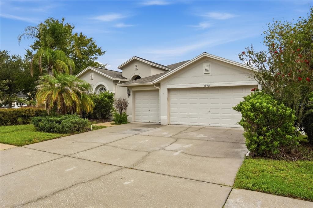 34421 BLUE ASH COURT, WESLEY CHAPEL, FL 33545
