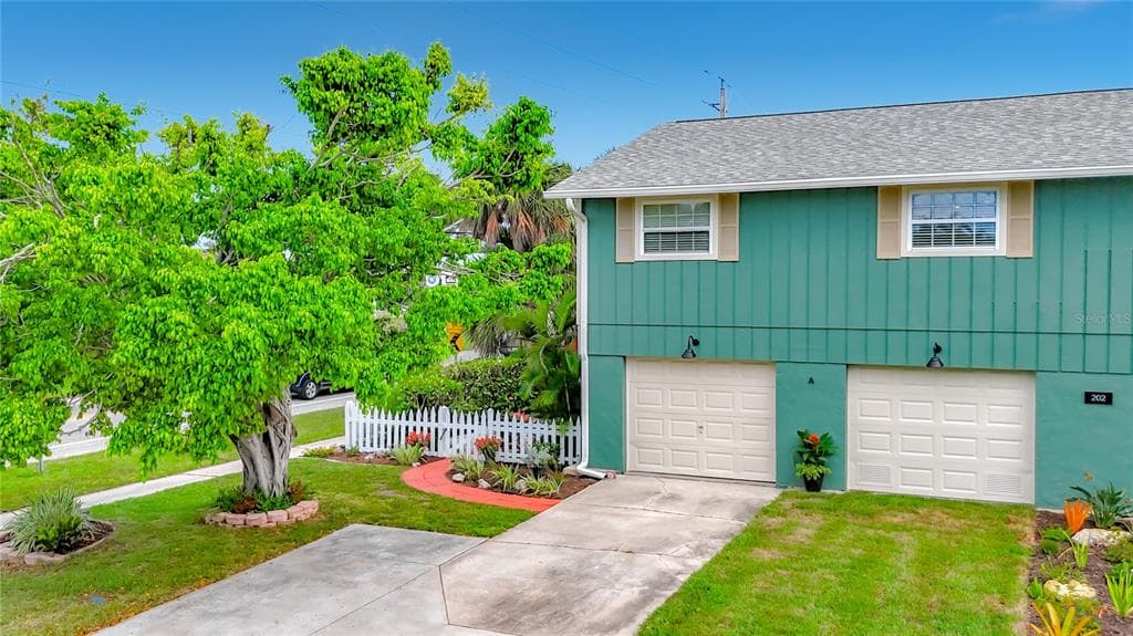 202 PEACOCK LANE # A, HOLMES BEACH, FL 34217 — zdjęcie 2