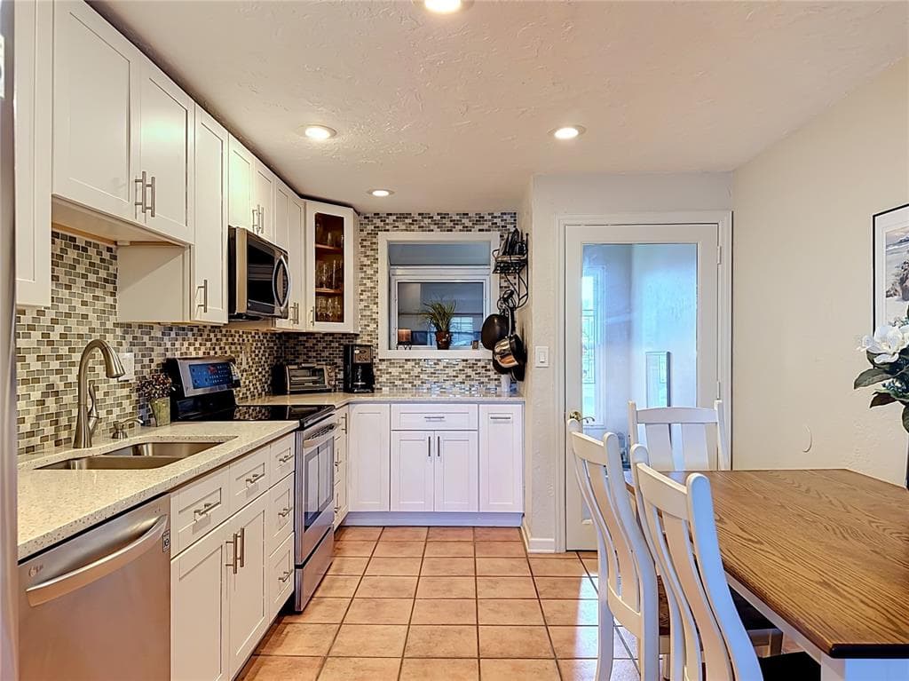 202 PEACOCK LANE # A, HOLMES BEACH, FL 34217 — zdjęcie 5