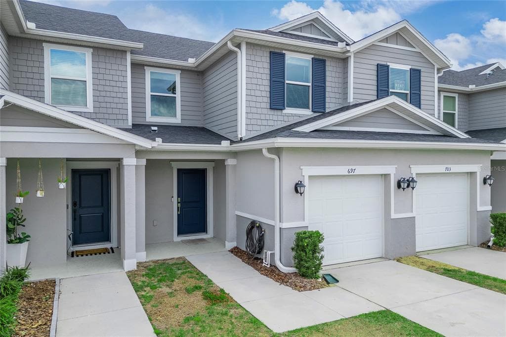 697 STONEY POINTE CIRCLE, DAVENPORT, FL 33896