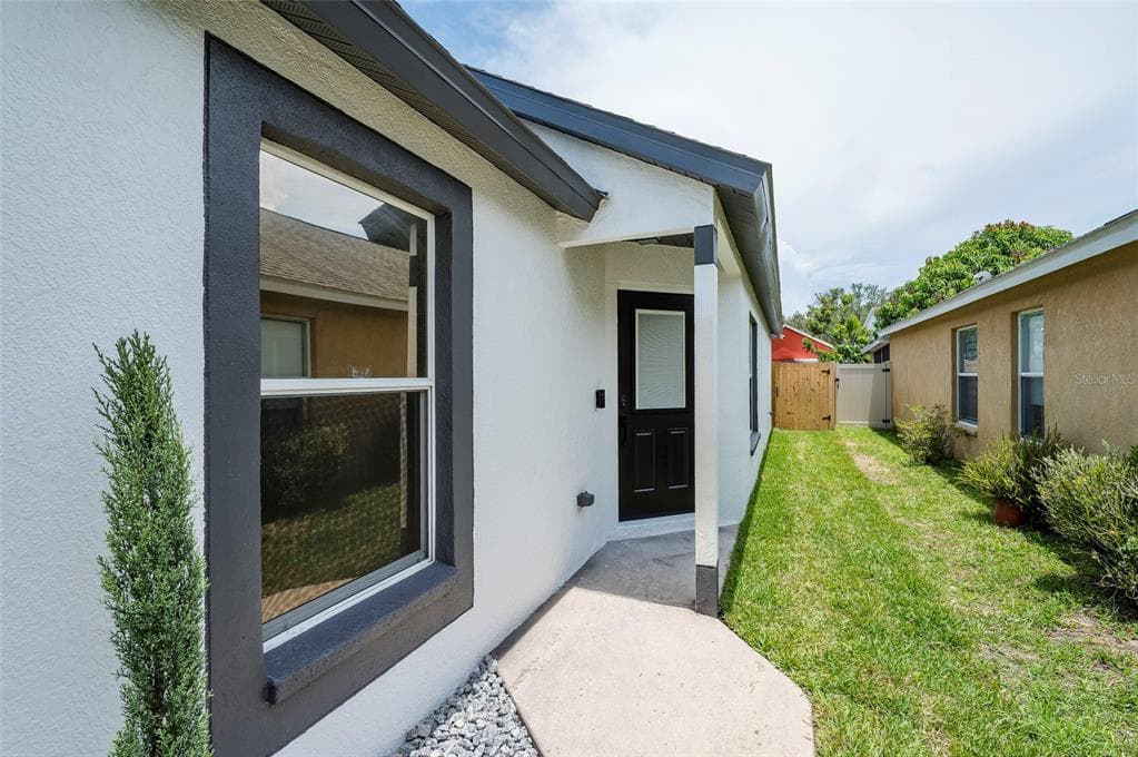 7522 OXFORD GARDEN CIRCLE, APOLLO BEACH, FL 33572 — zdjęcie 3