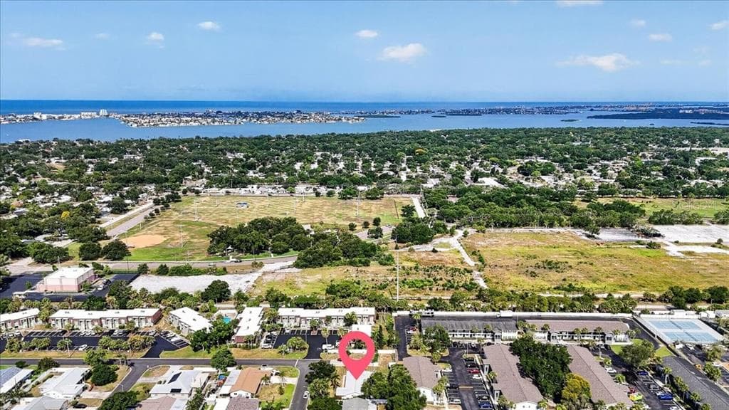 6999 16TH AVENUE N, ST PETERSBURG, FL 33710 — zdjęcie 3