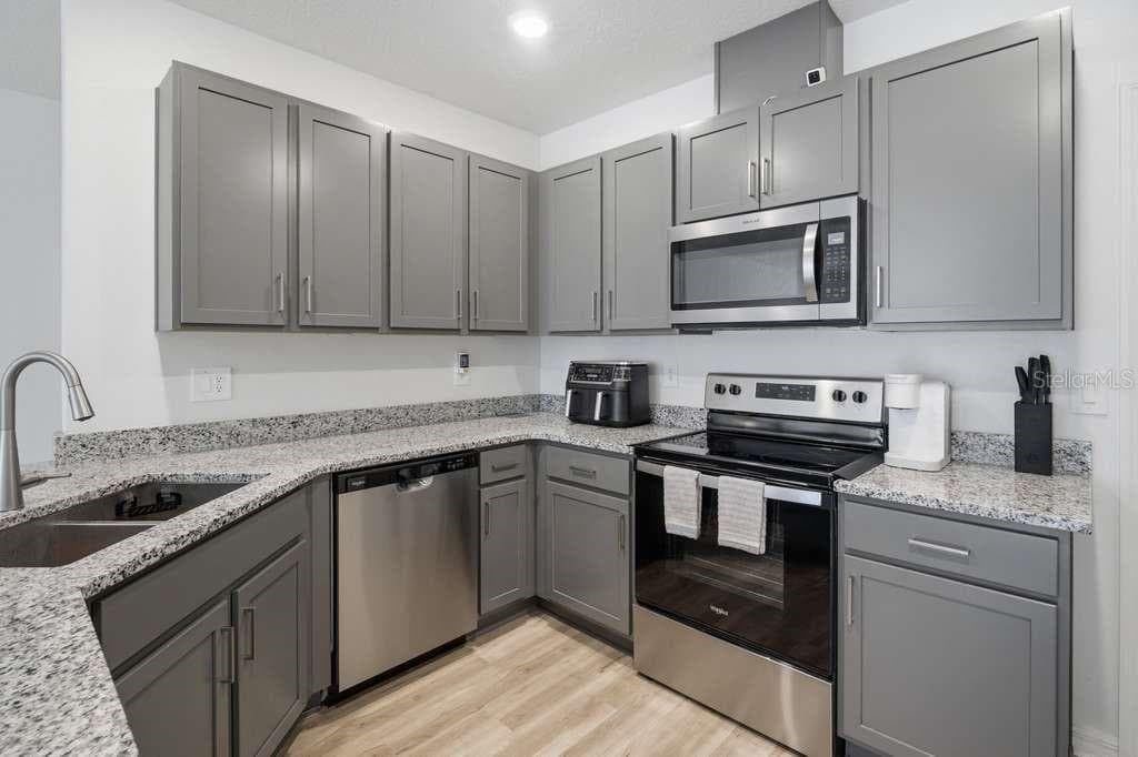 9424 WESTSIDE HILLS DRIVE, DAVENPORT, FL 33896 — zdjęcie 4