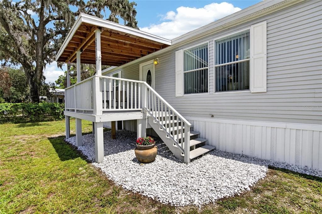 38310 PEAR COURT, ZEPHYRHILLS, FL 33542 — zdjęcie 4