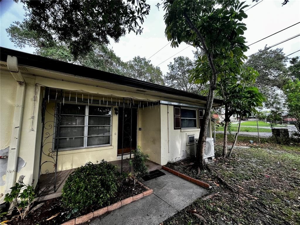 1411 KENNYWOOD DRIVE # Apt B, LARGO, FL 33770 — zdjęcie 2
