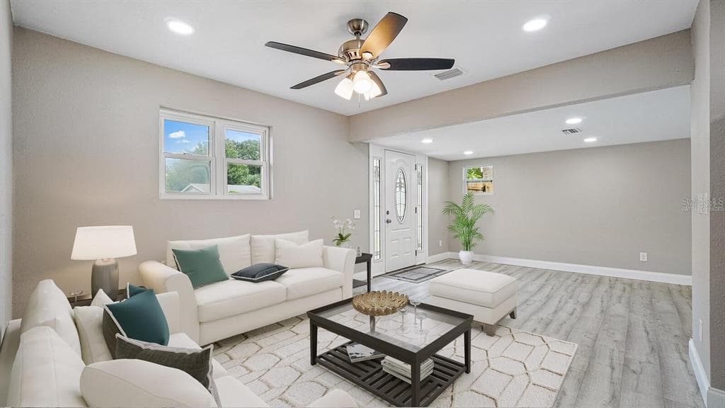 5135 NEWTON AVENUE S, GULFPORT, FL 33707 — zdjęcie 4