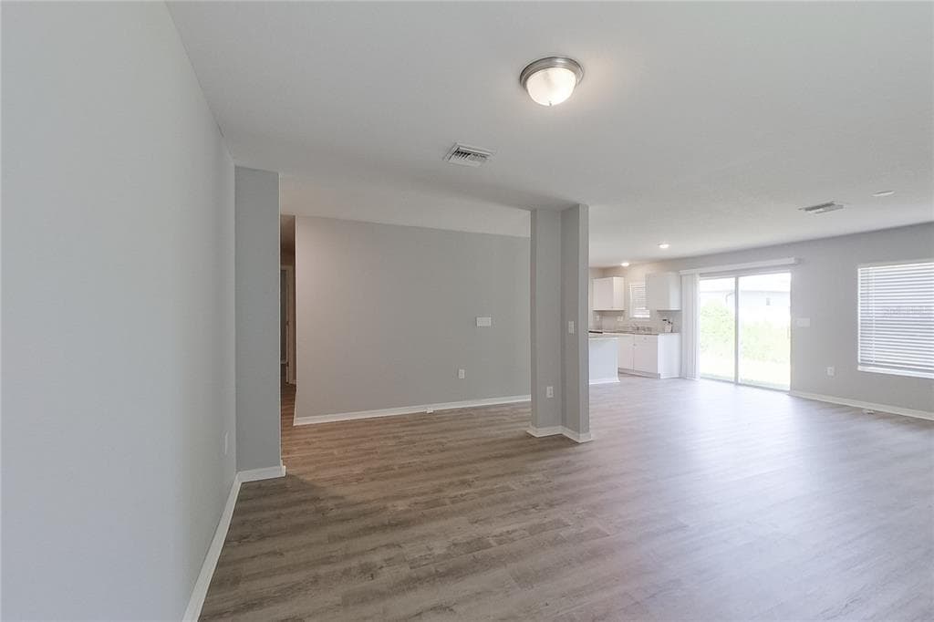 947 GRANT BOULEVARD, LEHIGH ACRES, FL 33974 — zdjęcie 3