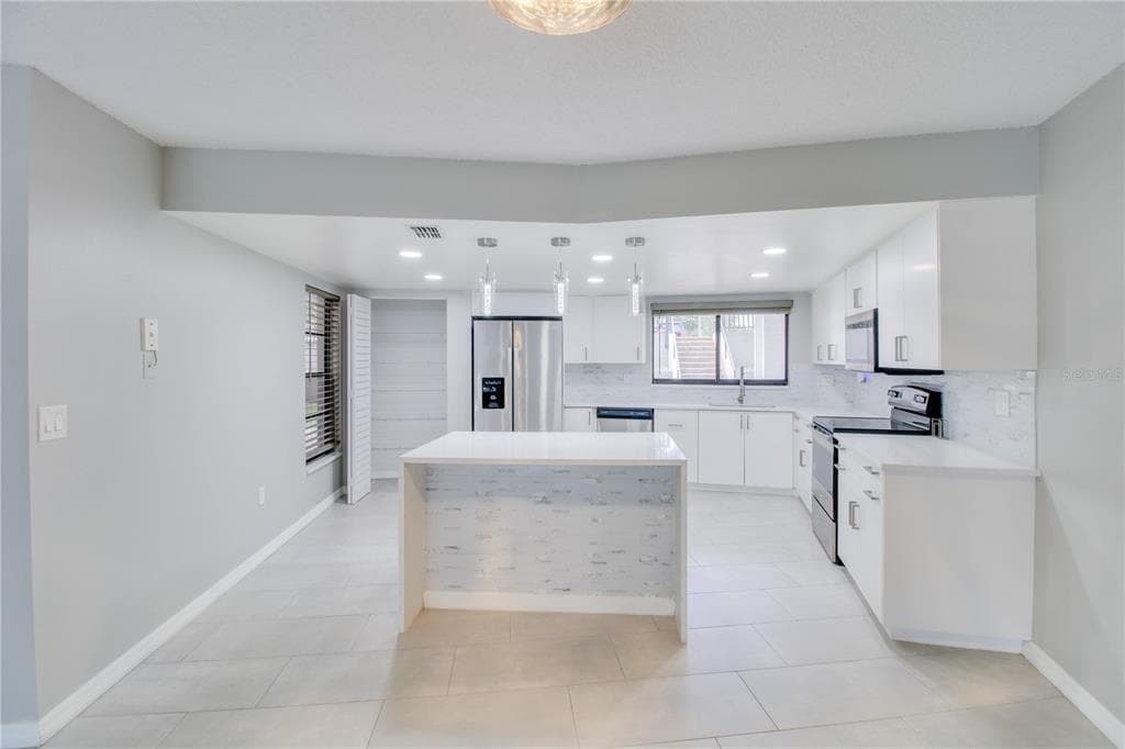 1054 LOTUS COVE COURT # 612, ALTAMONTE SPRINGS, FL 32714 — zdjęcie 5