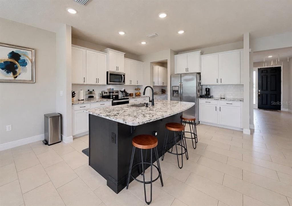 172 MANGROVE MANOR DRIVE, APOLLO BEACH, FL 33572 — zdjęcie 3