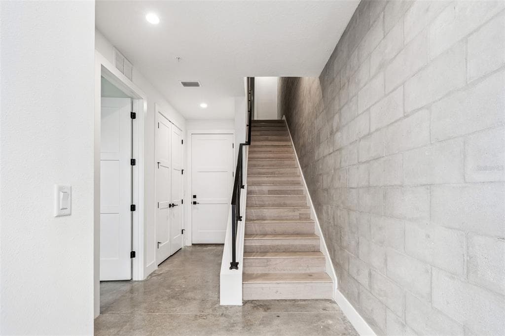 2724 5TH AVENUE S, ST PETERSBURG, FL 33712 — zdjęcie 3