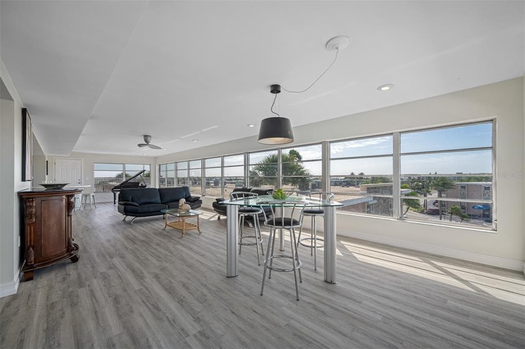 6363 GULF WINDS DRIVE # 437, ST PETE BEACH, FL 33706 — zdjęcie 5