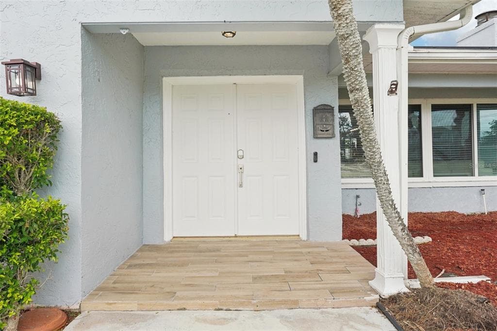 6010 BAYOU GRANDE BOULEVARD NE, ST PETERSBURG, FL 33703 — zdjęcie 3