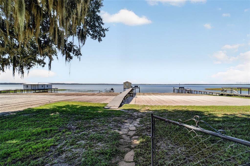 13200 E HIGHWAY 25, OCKLAWAHA, FL 32179 — zdjęcie 3