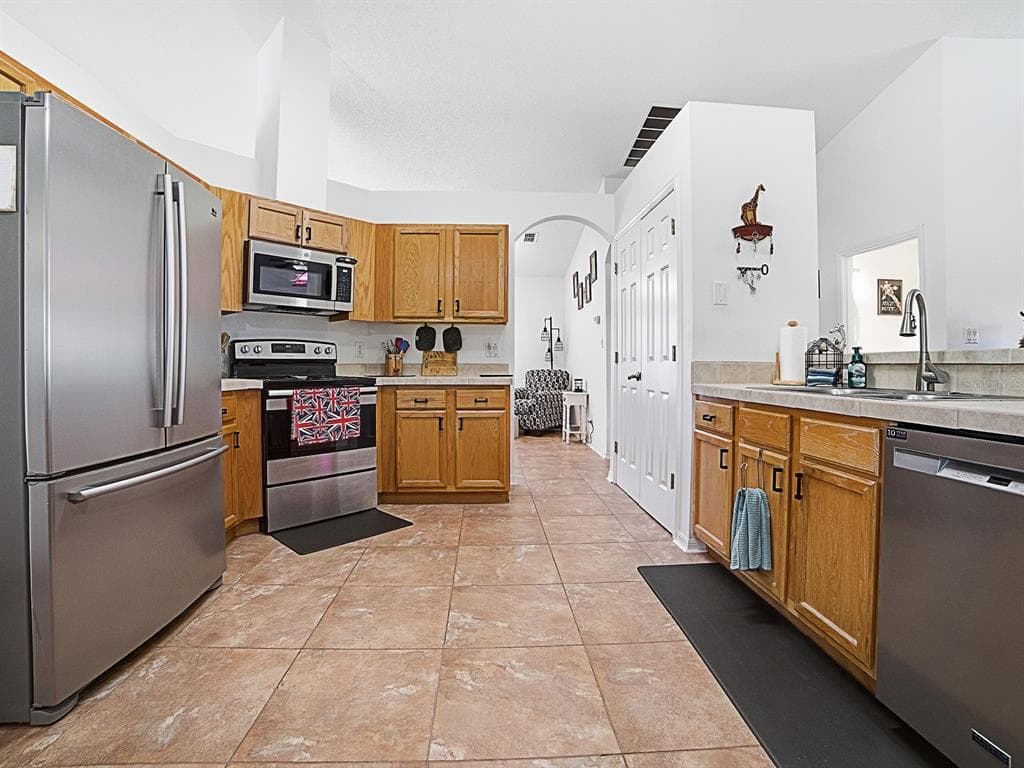 3851 MANOR OAKS COURT, LEESBURG, FL 34748 — zdjęcie 4