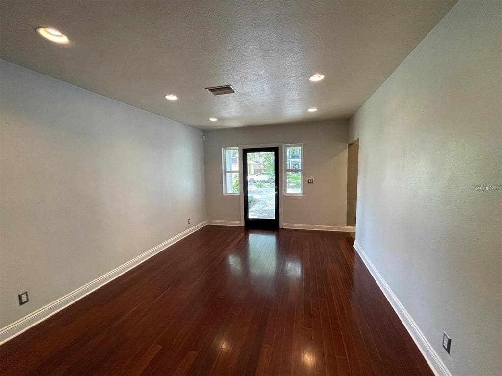 3903 W CORONA STREET, TAMPA, FL 33629 — zdjęcie 3