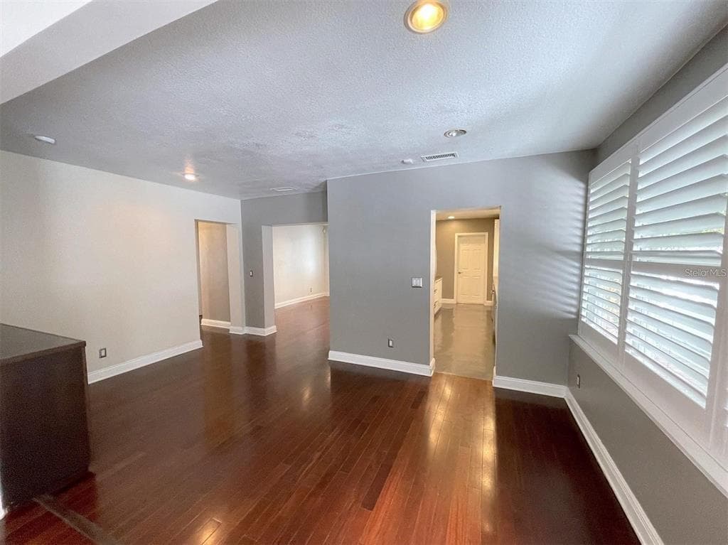 3903 W CORONA STREET, TAMPA, FL 33629 — zdjęcie 4