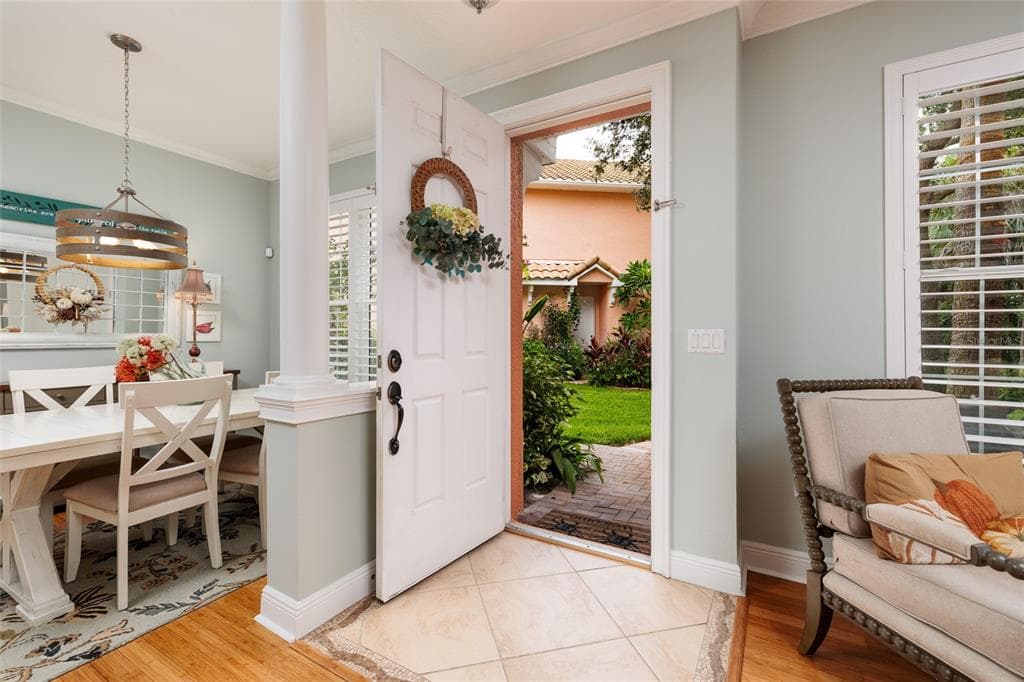 190 BANYAN BAY DRIVE, ST PETERSBURG, FL 33705 — zdjęcie 4