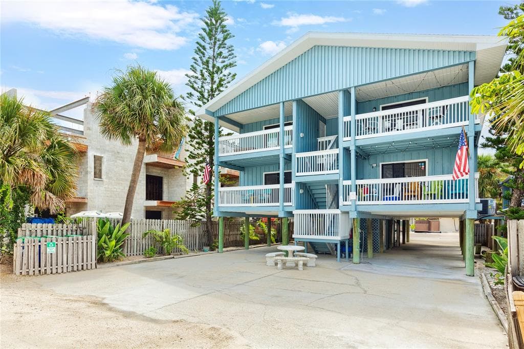 812 GULF BLVD # 3, INDIAN ROCKS BEACH, FL 33785