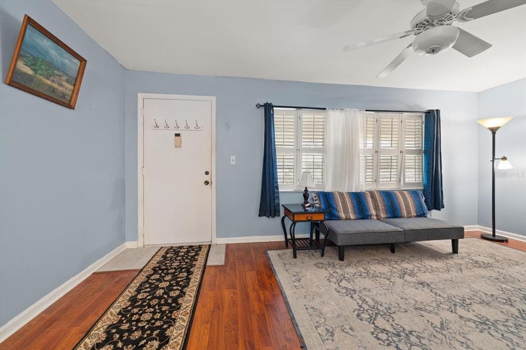 10033 64TH AVENUE N # 19, ST PETERSBURG, FL 33708 — zdjęcie 5