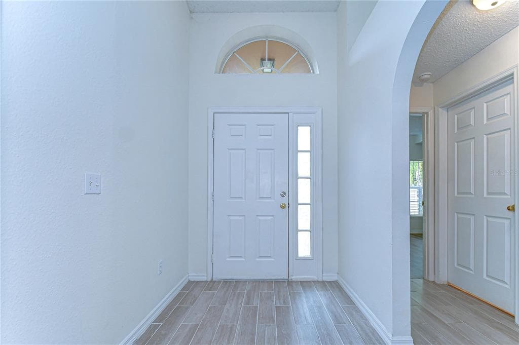 18303 ELMHURST LANE, TAMPA, FL 33647 — zdjęcie 4