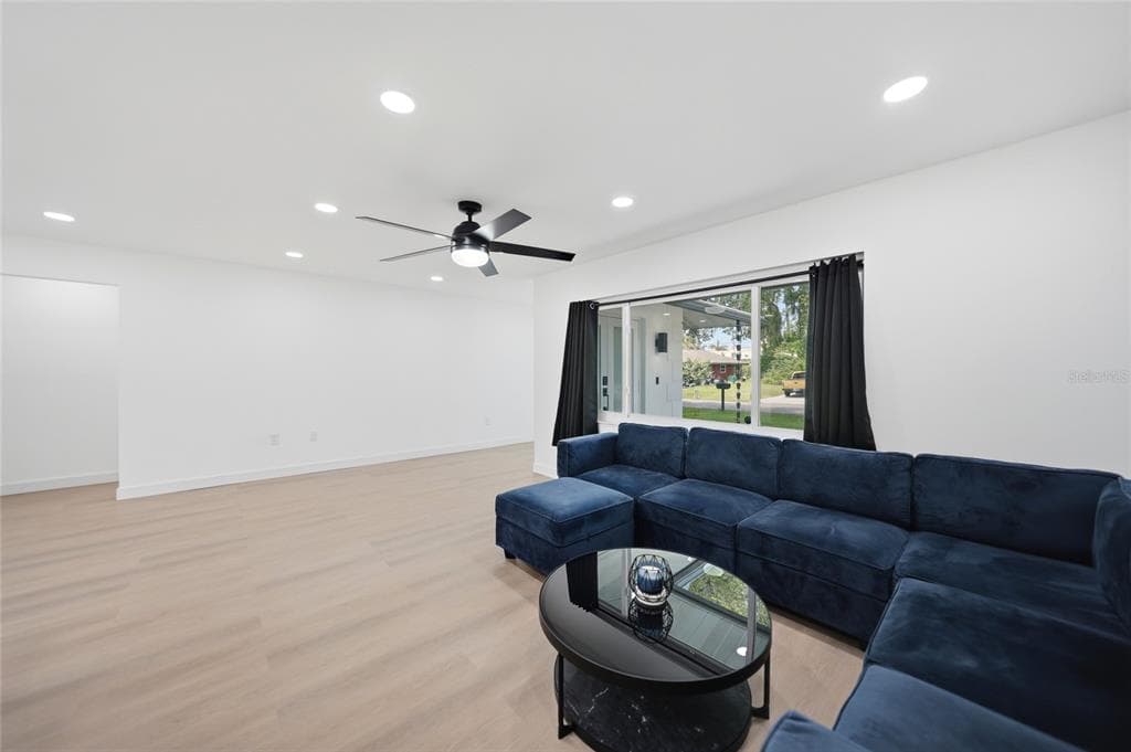 2506 LAKESHORE CIRCLE, PORT CHARLOTTE, FL 33952 — zdjęcie 5