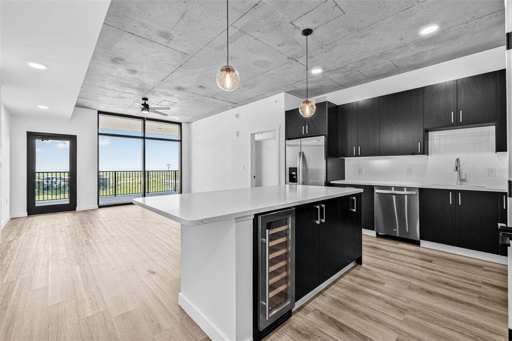 221 MAIN STREET N # B2-709, ST PETERSBURG, FL 33716 — zdjęcie 5