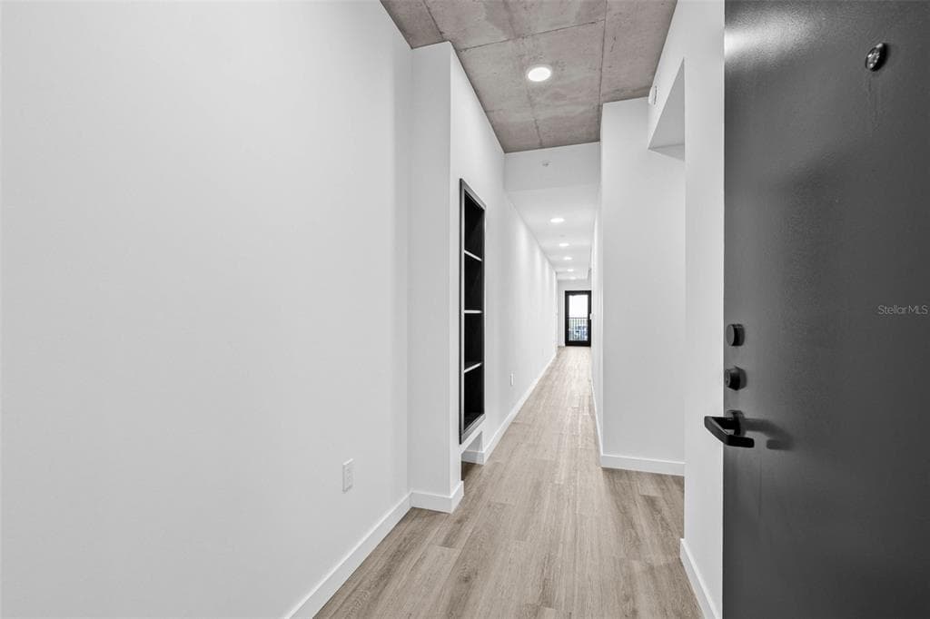 221 MAIN STREET N # B2-709, ST PETERSBURG, FL 33716 — zdjęcie 4