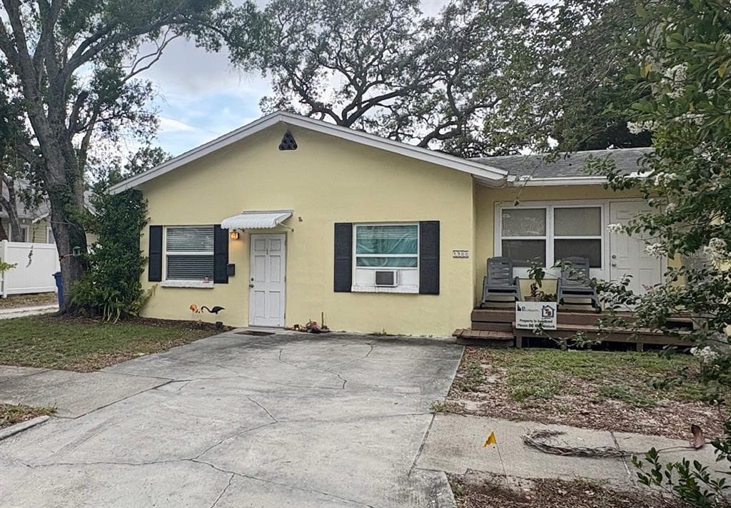 1300 28TH AVENUE N # 2, ST PETERSBURG, FL 33704