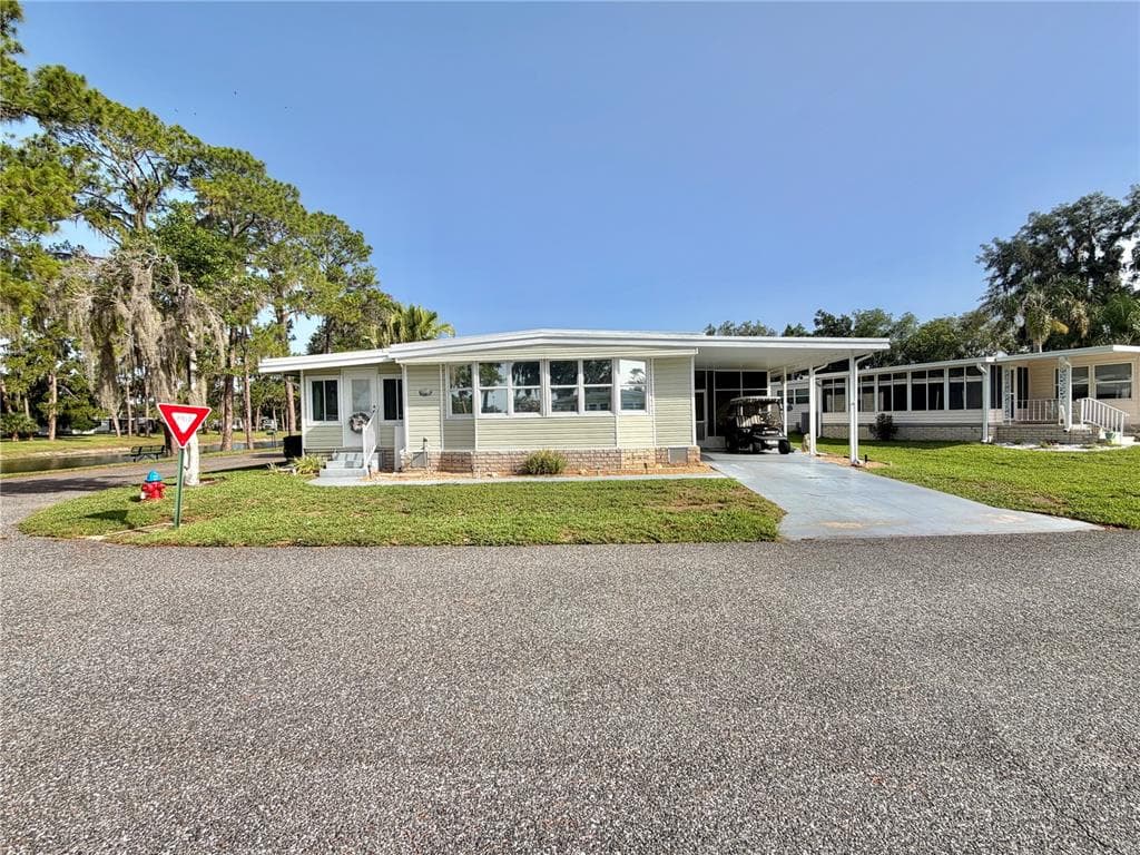 105 TEMPLE COVE W, LEESBURG, FL 34748 — zdjęcie 2