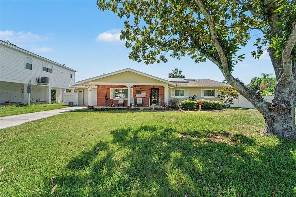 8639 GREEN STREET, PORT RICHEY, FL 34668