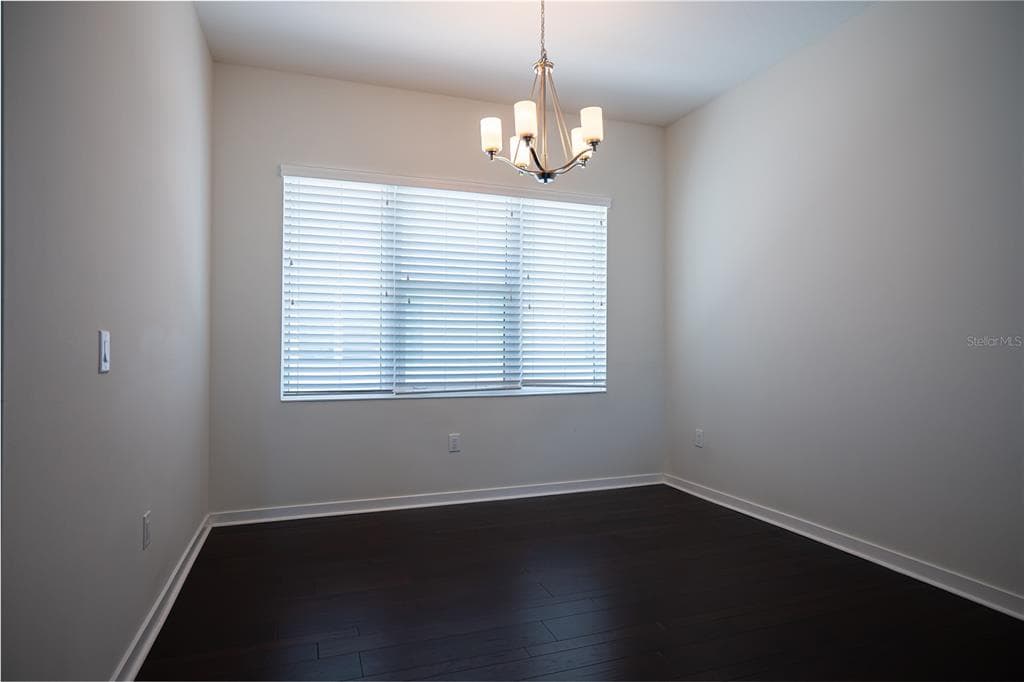 339 8TH STREET N, ST PETERSBURG, FL 33701 — zdjęcie 5