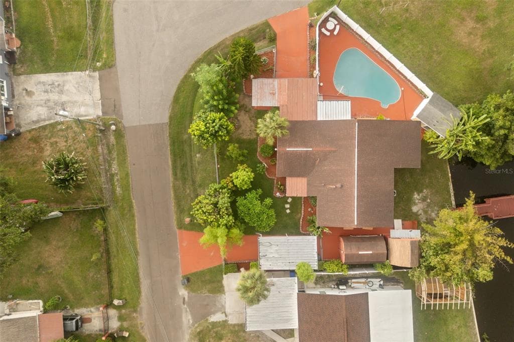 4506 24TH AVENUE S, TAMPA, FL 33619 — zdjęcie 3