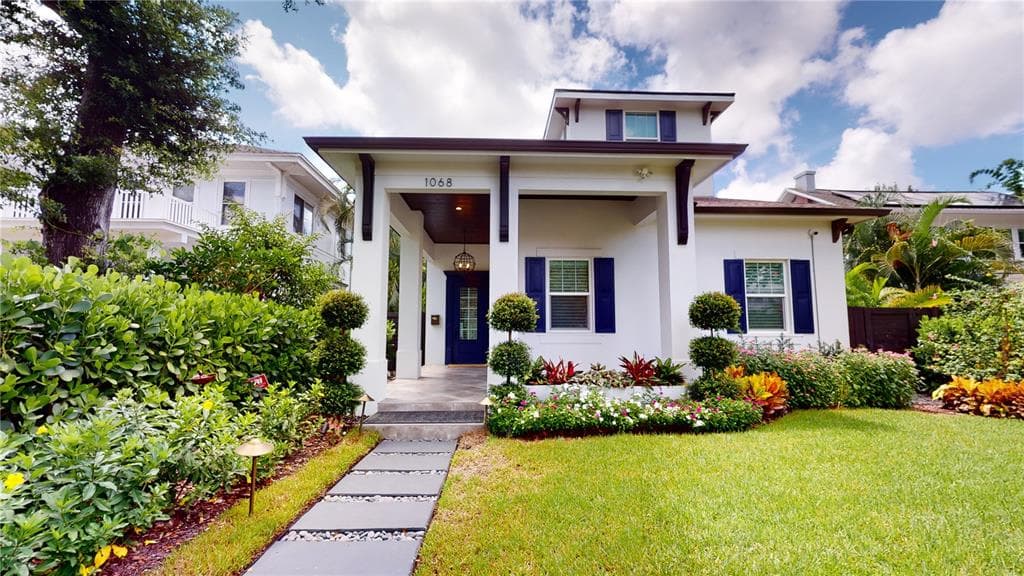 1068 19TH AVENUE N, ST PETERSBURG, FL 33704