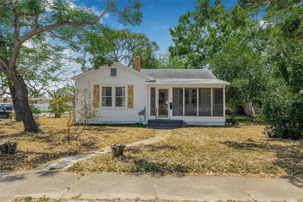 3500 6TH AVENUE N, ST PETERSBURG, FL 33713