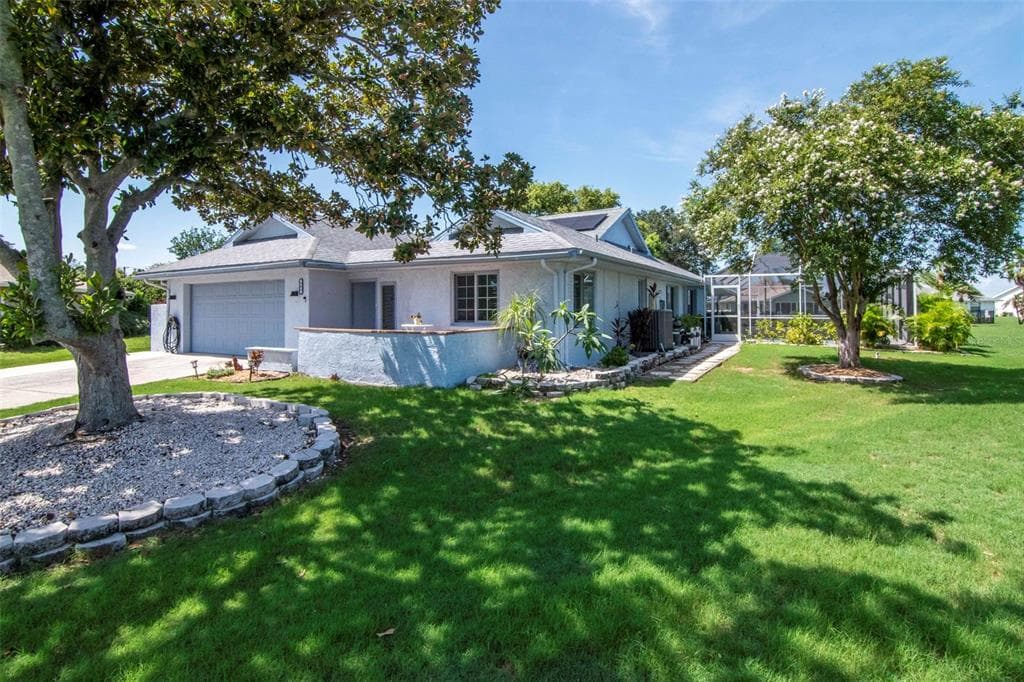 303 BARSTOW COURT, SUN CITY CENTER, FL 33573 — zdjęcie 4