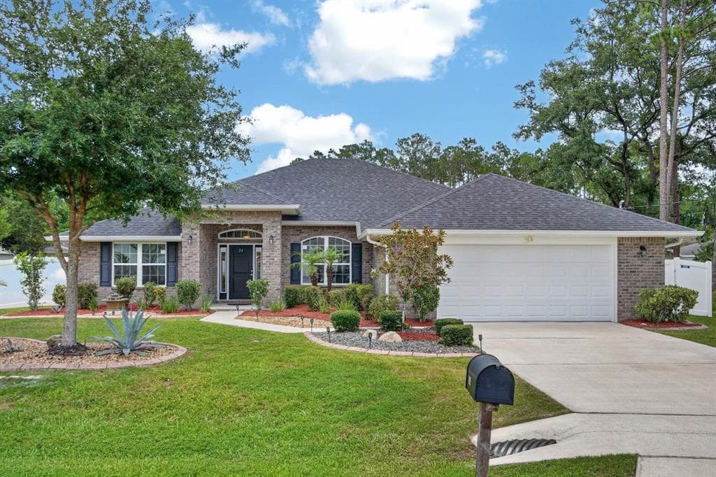 24 LINCOLN LANE, PALM COAST, FL 32137