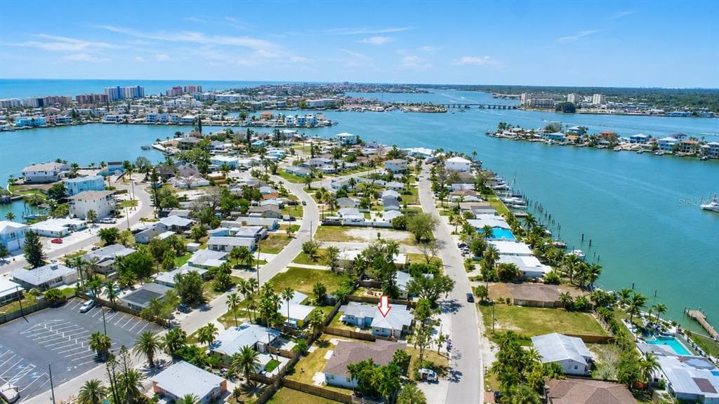 14026 E PARSLEY DRIVE, MADEIRA BEACH, FL 33708 — zdjęcie 3