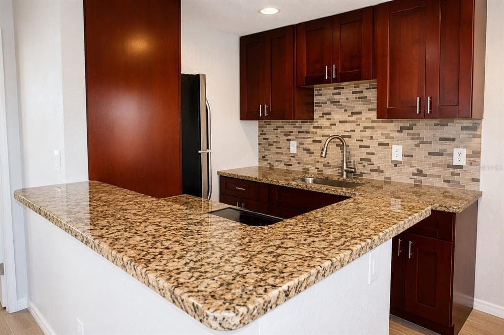 14026 E PARSLEY DRIVE, MADEIRA BEACH, FL 33708 — zdjęcie 5